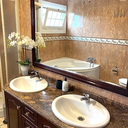 Adeje Galeon * Адехе